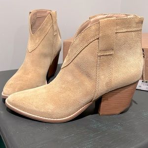Matisse, camel suede boots